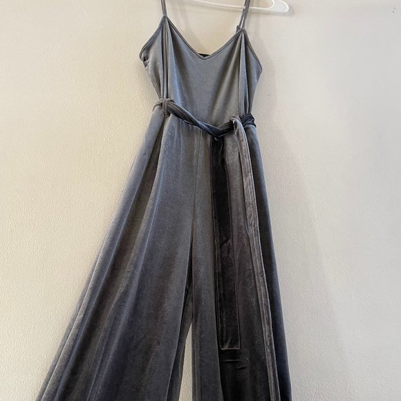 Forever 21 Velvet Grey Jumpsuit - Size Small - Picture 1 of 6